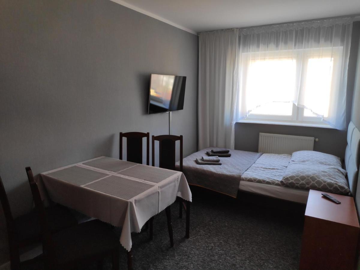 Pokoje Goscinne Moli Leba Bagian luar foto