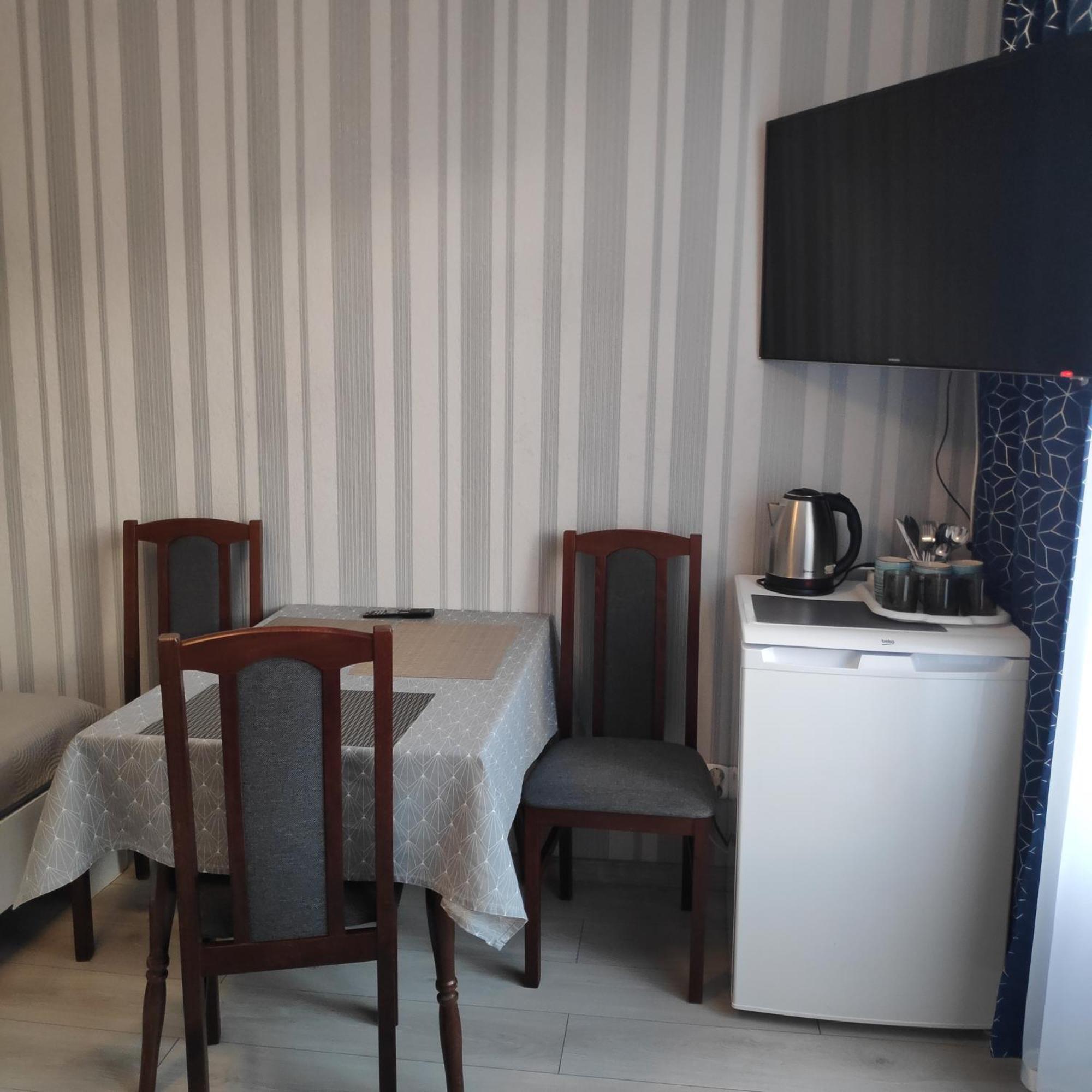 Pokoje Goscinne Moli Leba Bagian luar foto
