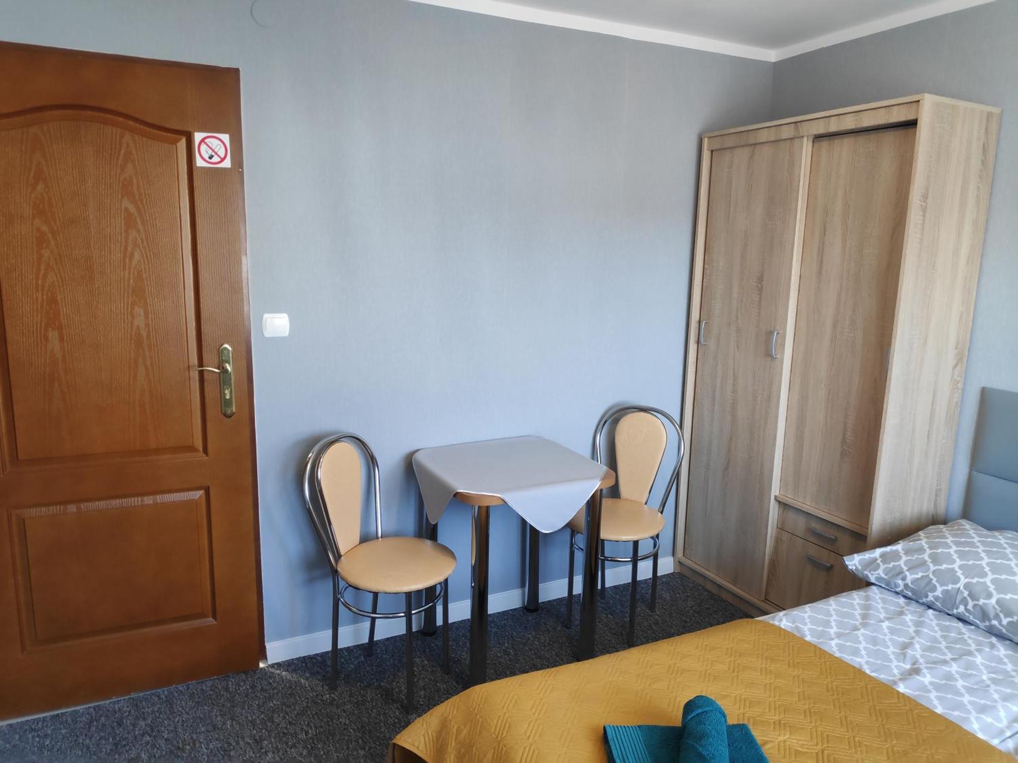 Pokoje Goscinne Moli Leba Ruang foto