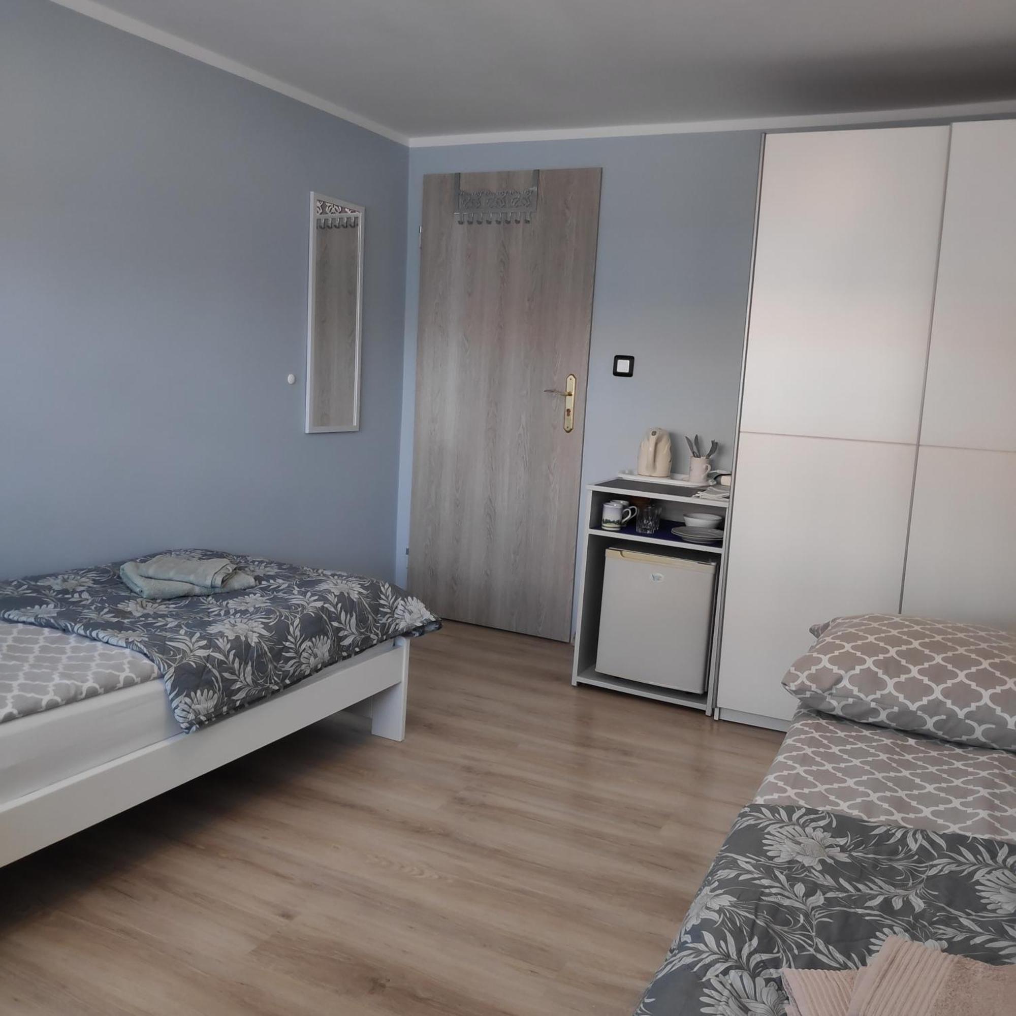 Pokoje Goscinne Moli Leba Bagian luar foto